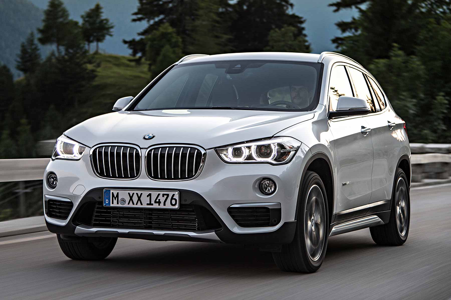BMW X1 review: 2015 first drive | Motoring Research