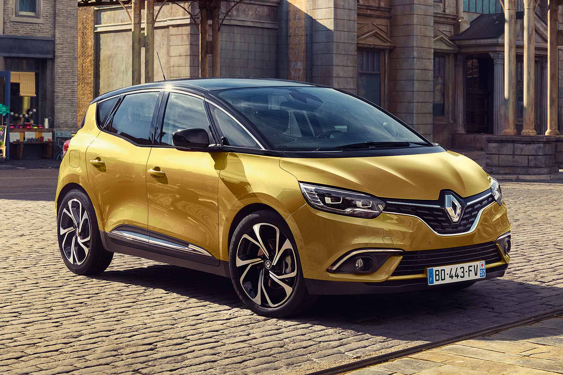 New Renault Scenic revealed ahead of Geneva 2016 debut | Motoring Research