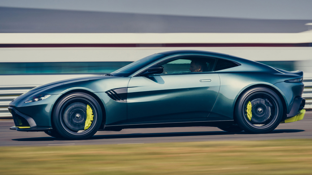 Hardcore Aston Martin Vantage Amr Revives The Manual Gearbox