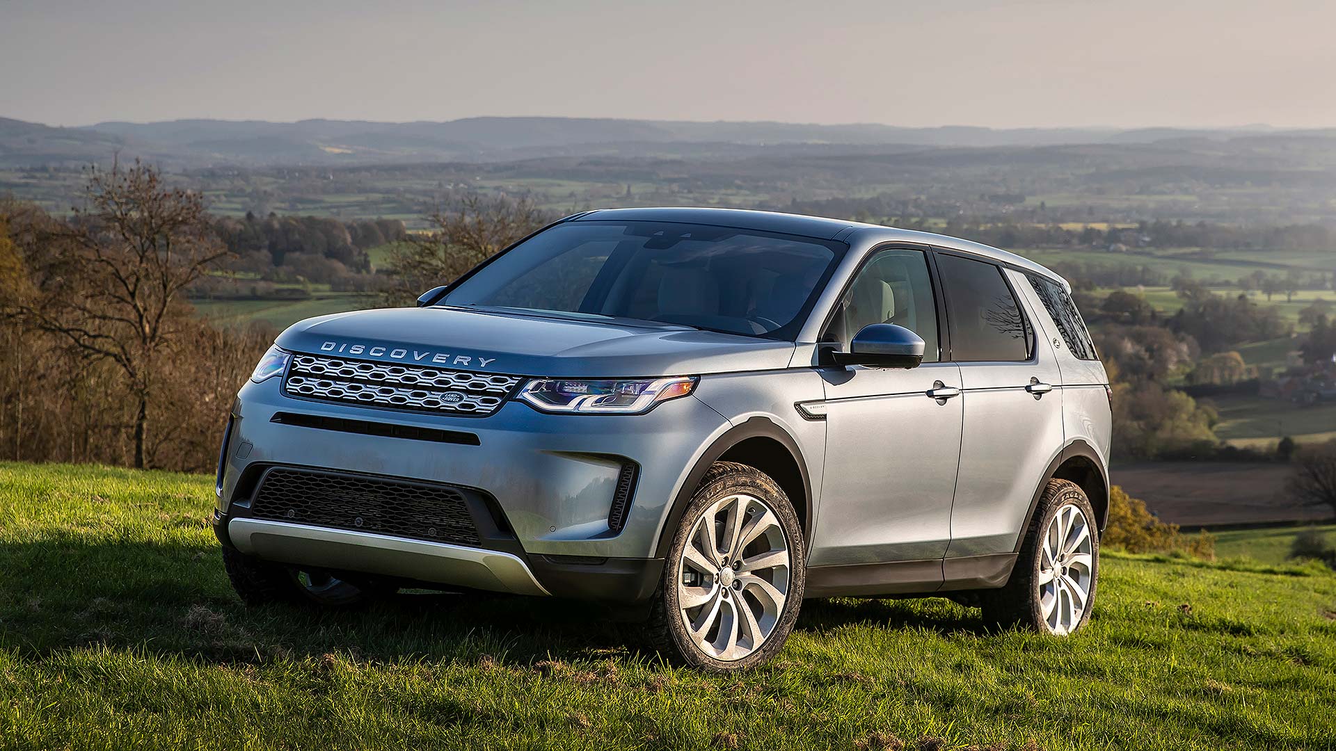 2020 Land Rover Discovery Sport revealed: Far more than a facelift ...