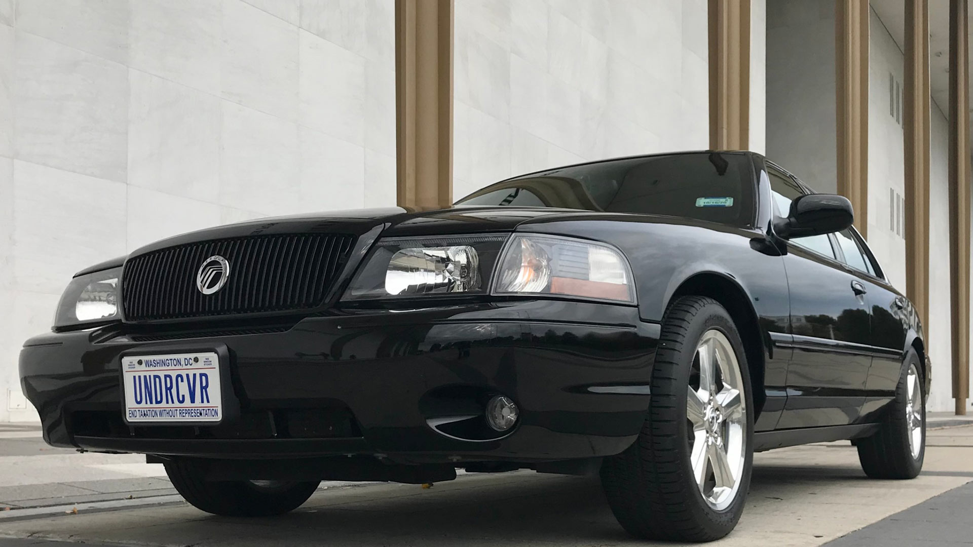 This sinister 2003 Mercury Marauder could be a perfect Cyber Monday