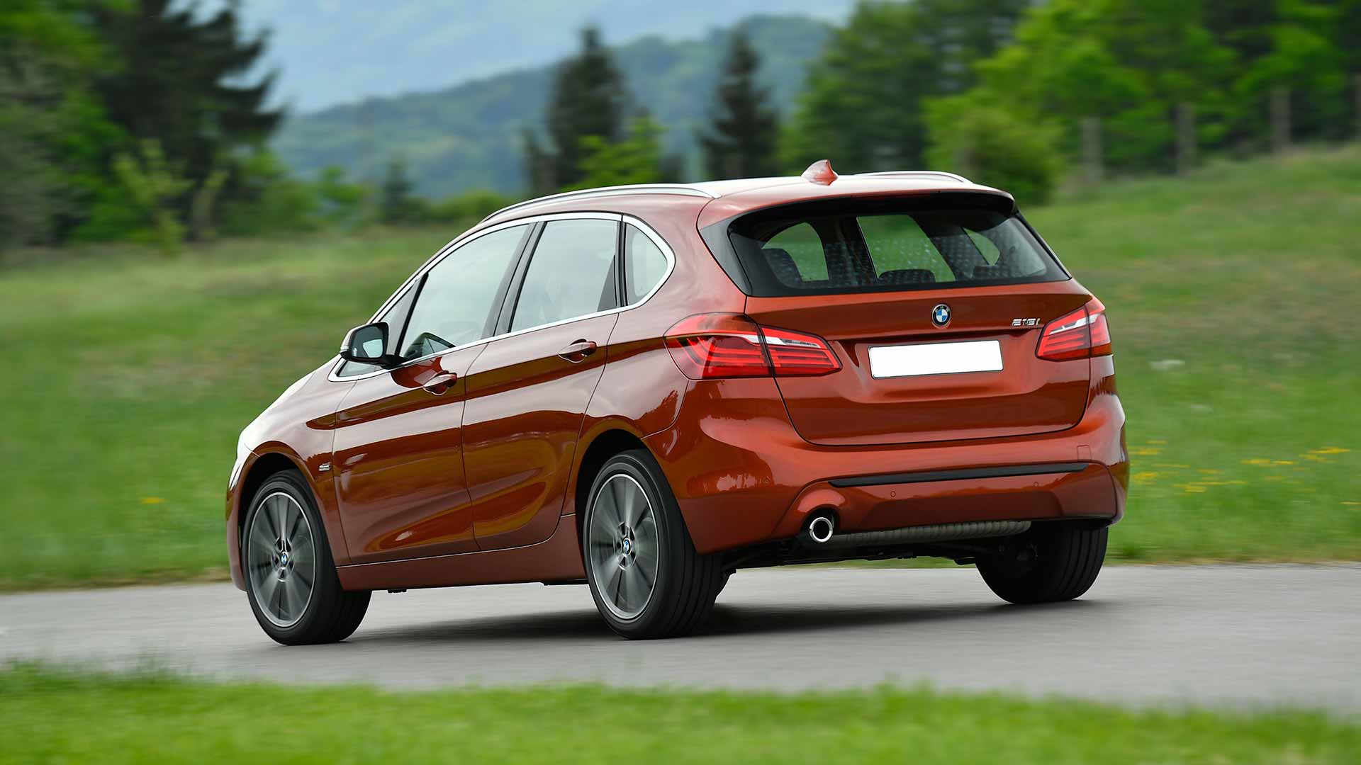 6 Must Knows About the BMW 2 Series Active Tourer