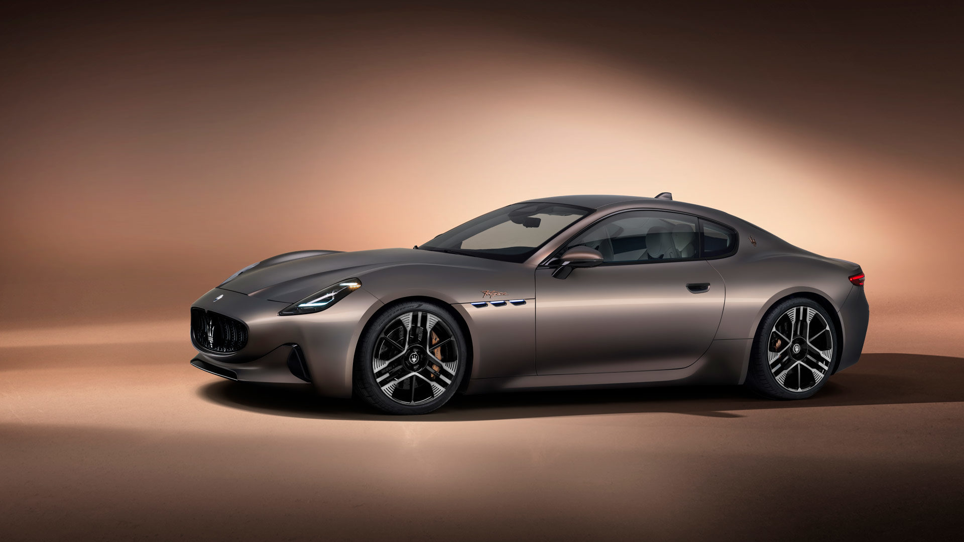 Maserati Reveals New GranTurismo Including Radical Folgore EV